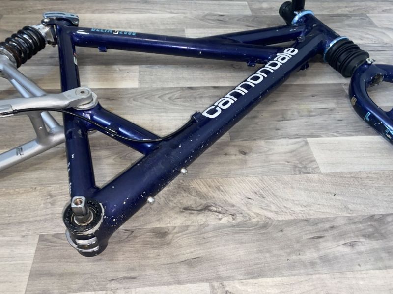 Cannondale Delta V 2000