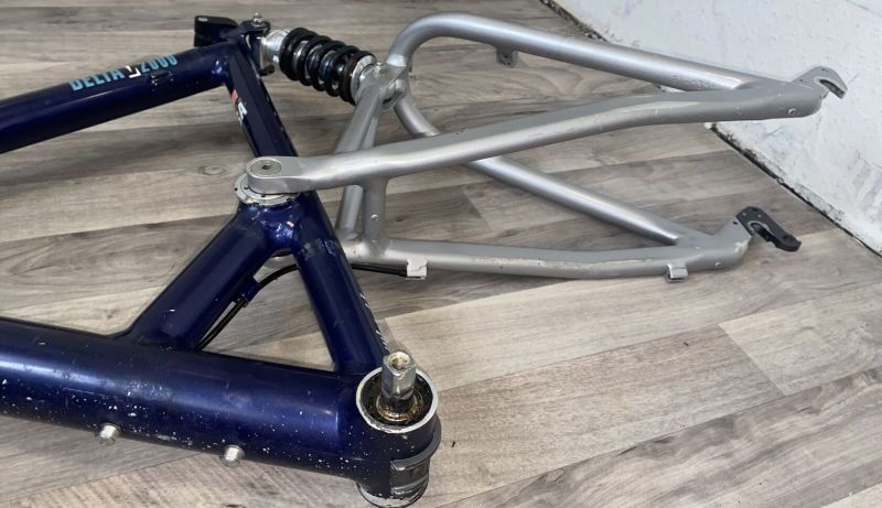 Cannondale Delta V 2000