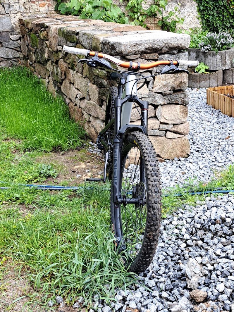 Canyon Spectral 27 AL 6 vel XS