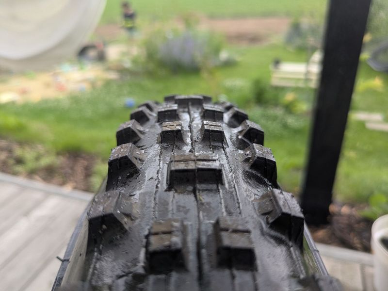 Maxxis Shorty + Minion DHF 27.5x1.5