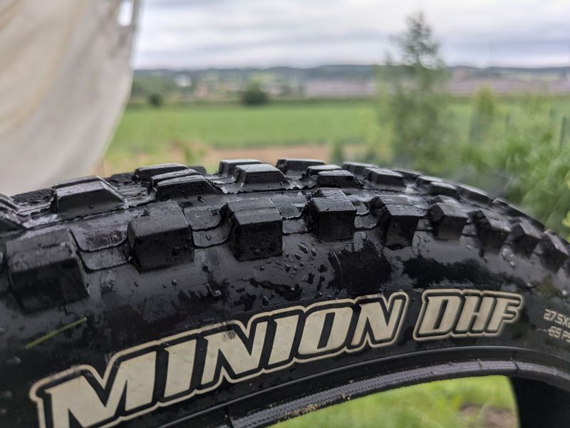 Maxxis Shorty + Minion DHF 27.5x1.5