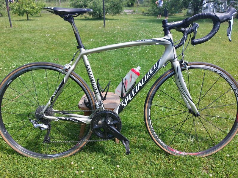 Specialized Tarmac, sada Shimano 105