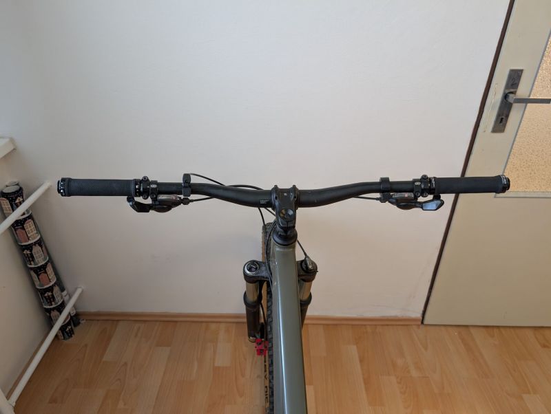 upgradované horské kolo Rockrider 540 