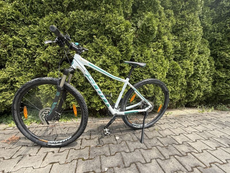 Scott Contessa Scale 920l