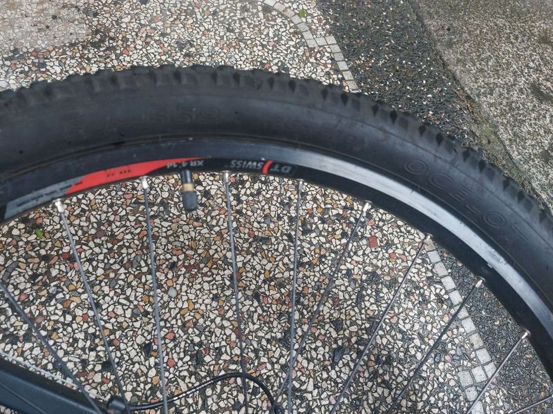 Prodám celopéro Specialized / Nevix