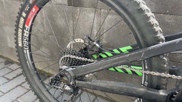 Canyon Torque DHX Playzone 2014 - velikost S - vhodné pro dítě