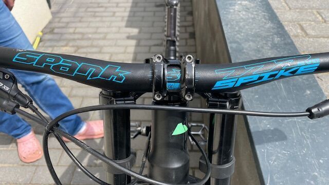 Canyon Torque DHX Playzone 2014 - velikost S - vhodné pro dítě