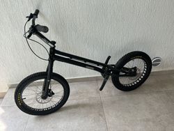 Trialové kolo ECHO MK6