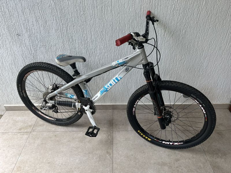Scott Voltage YZ 0 LTD