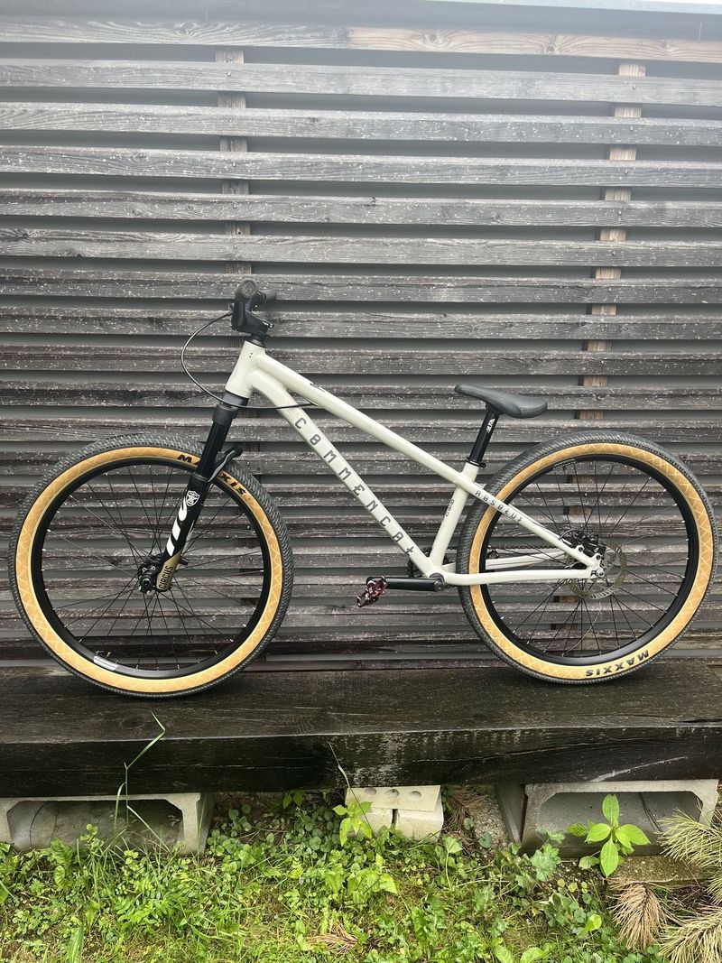 Commencal Absolut 26 L