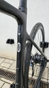 Scott Addict eRIDE 30 – S – TOP STAV - plně integrovaný cockpit - katalogová cena 160 tis.