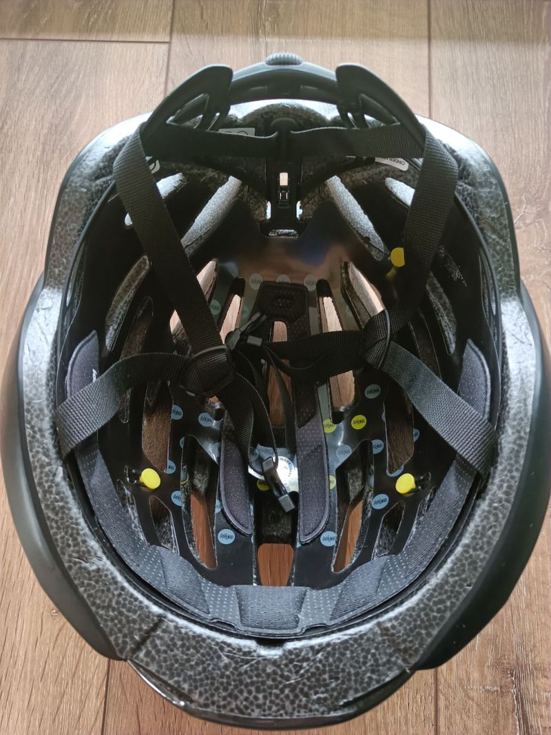 Helma GIRO Cinder MIPS Mat Black/Charcoal