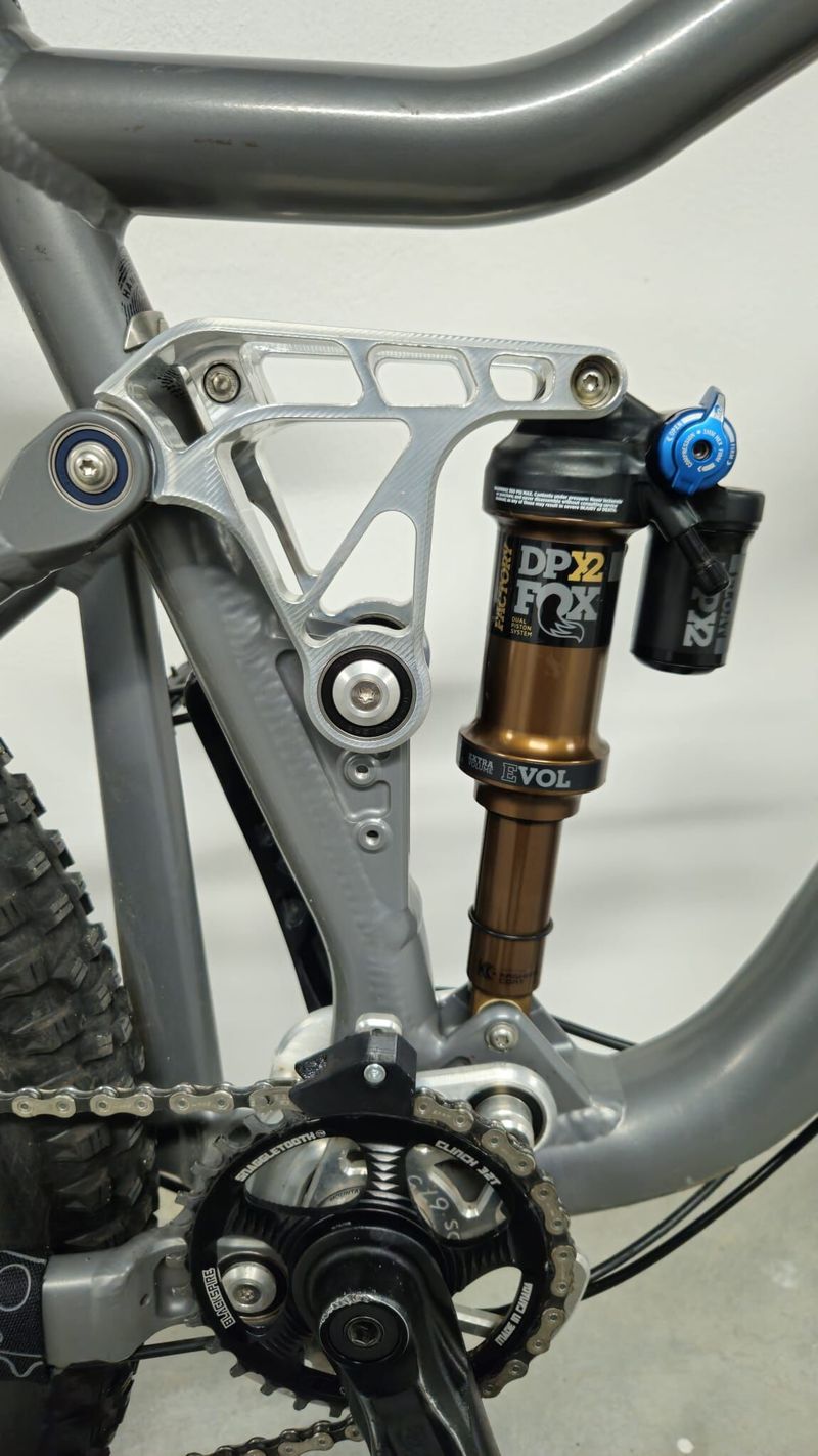RB Bandit 675, FOX, Sram GX, DT Swiss, TOP!