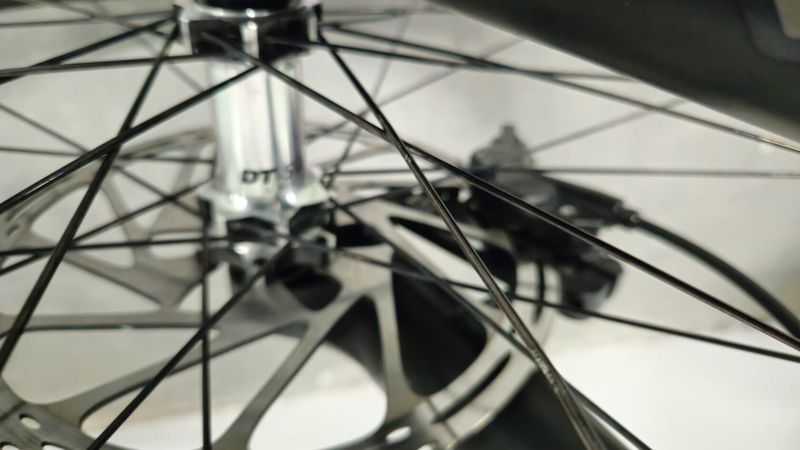 RB Bandit 675, FOX, Sram GX, DT Swiss, TOP!
