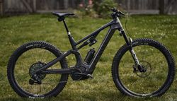 CANYON Spectral:ON CFR LTD velikost M-ZÁRUKA+druhá baterie 900Wh
