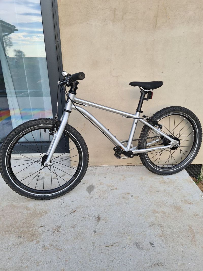 Dětské kolo Early Rider Belter 20
