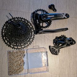 Nepoužitá SRAM SX Eagle mechanická sada
