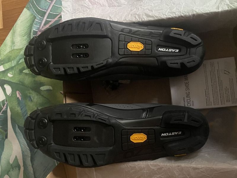 Giro Code Techlace
