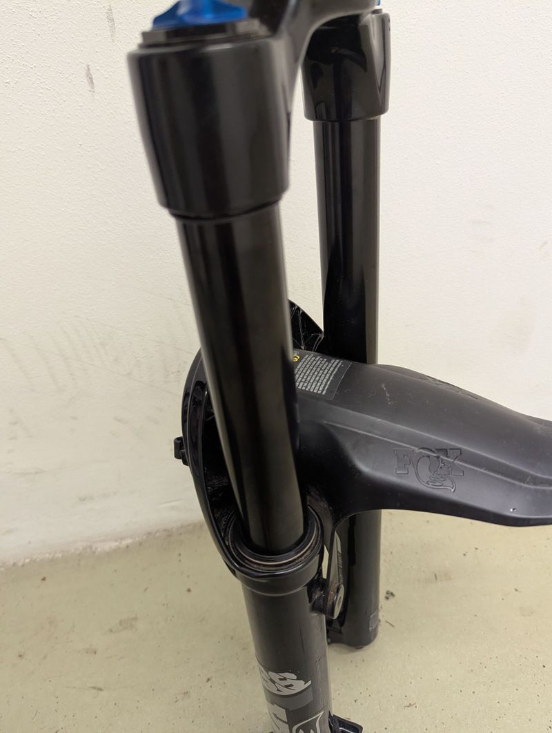 Vidlice Fox 38 Rhythm, 170 mm, 29"/27,5"