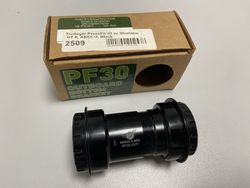 WheelsMFG Pf30 Outboard Shimano