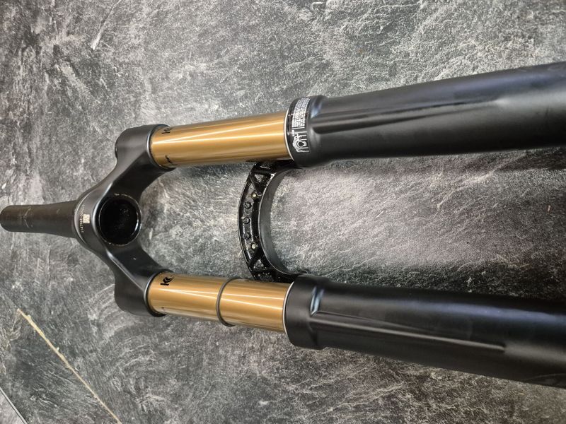 VIDLICE FOX 2025 F34-29 SC120 GRIP SL 44mm 15x110 KABOLT ČERNÁ