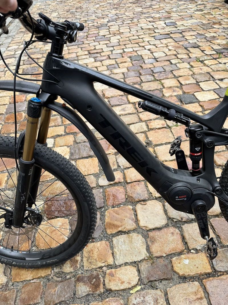 TREK Powerfly LT 9.9