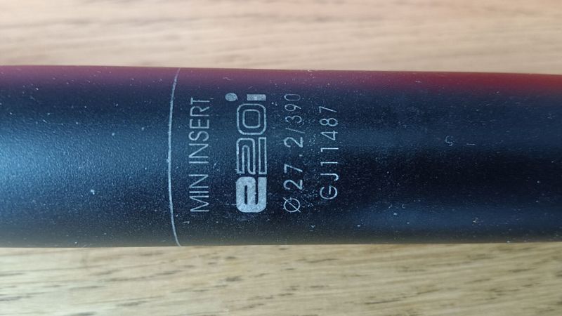 Teleskopická sedlovka 27,2 SPECIALIZED a Kind Shock E20i 27,2 100mm