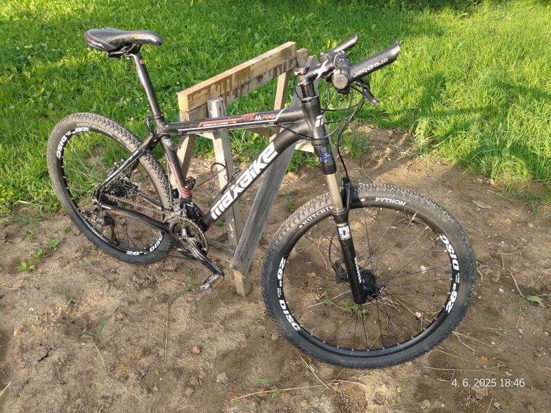 MAXBIKE M700
