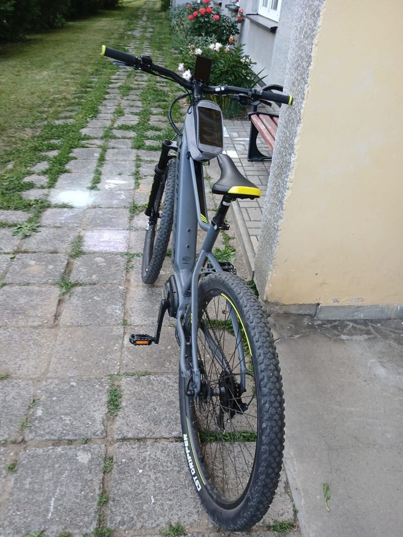 Najeto cca 800 km. Velmi zachovalé 