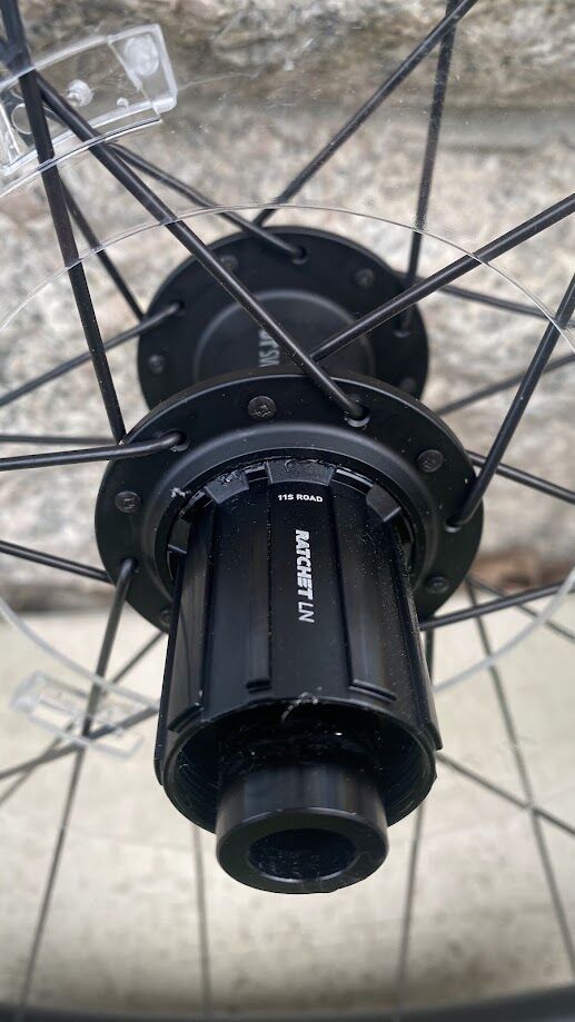 !!NOVÉ!! Výplety DT Swiss Gravel LN (vč. pneu a disků)