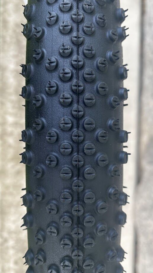 !!NOVÉ!! Výplety DT Swiss Gravel LN (vč. pneu a disků)