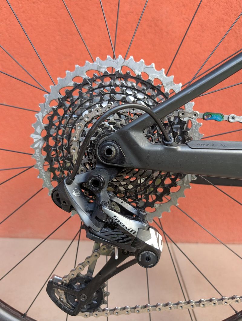 Canyon Lux CF SL 8.0 M