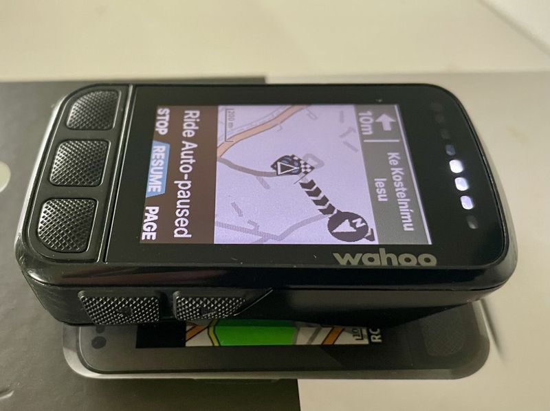  WAHOO ELEMNT Bolt V2 