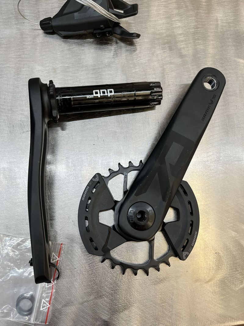 SRAM GX Eagle Transmission 70 T-Type 1x12 sada (přehazovačka, řazení, kazeta, kliky, řetěz)