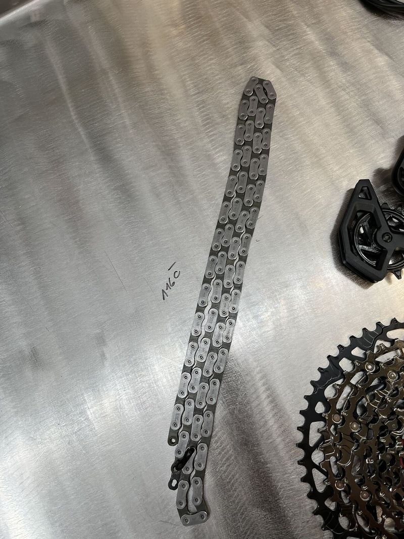 SRAM GX Eagle Transmission 70 T-Type 1x12 sada (přehazovačka, řazení, kazeta, kliky, řetěz)