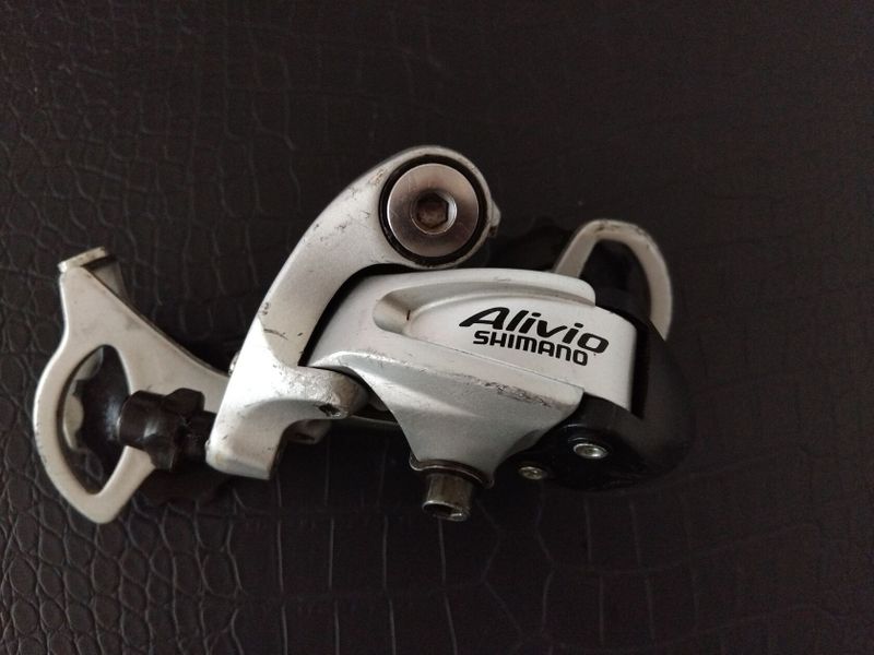 Přehazovačka Shimano Alivio 