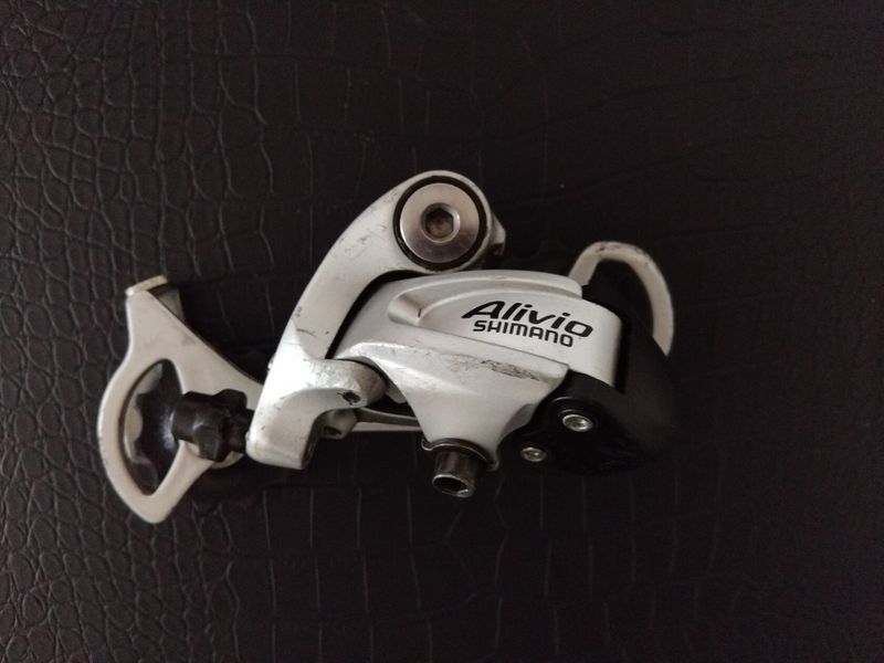 Přehazovačka Shimano Alivio 