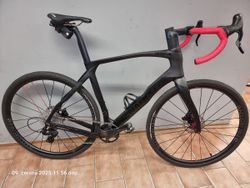 Pinarello GREVIL F7 | CAMPAGNOLO Ekar 1x13 DB