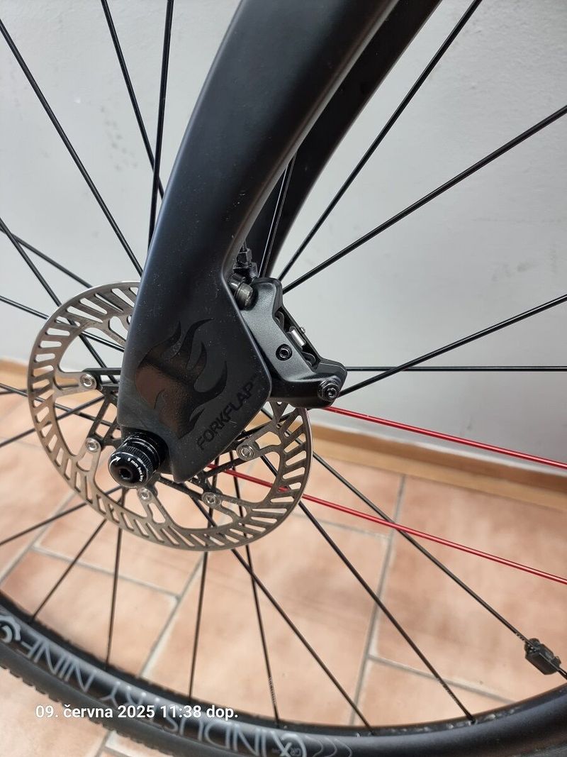 Pinarello GREVIL F7 | CAMPAGNOLO Ekar 1x13 DB