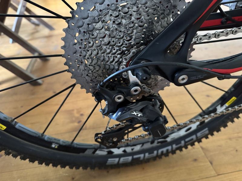 Ghost AMR Lector 9500, karbon, 26'', 12,5 kg