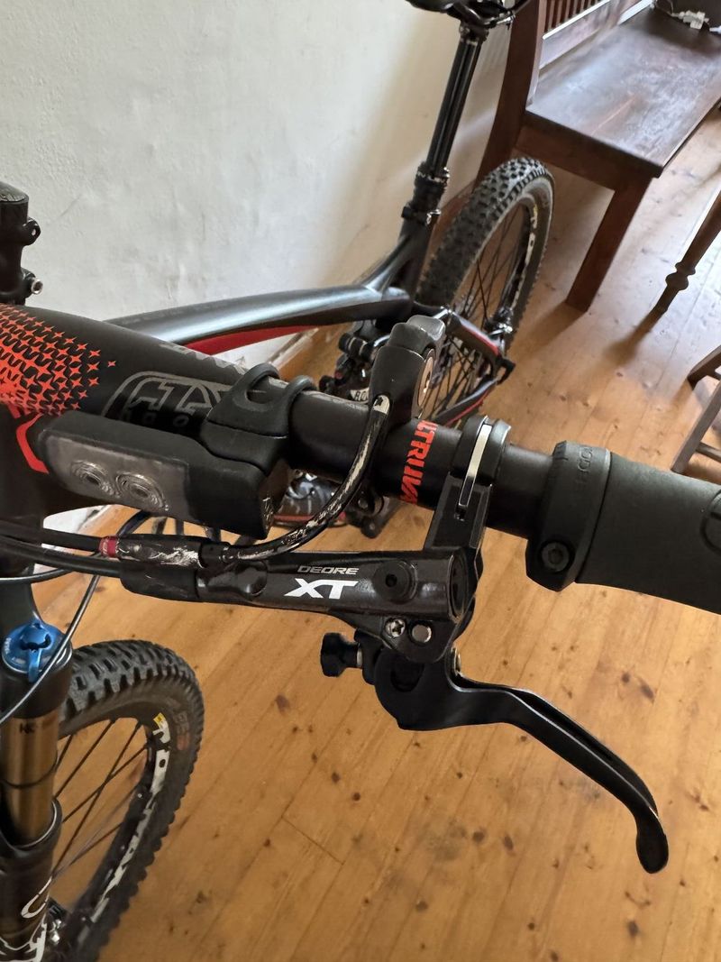 Ghost AMR Lector 9500, karbon, 26'', 12,5 kg