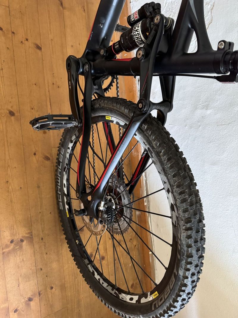 Ghost AMR Lector 9500, karbon, 26'', 12,5 kg
