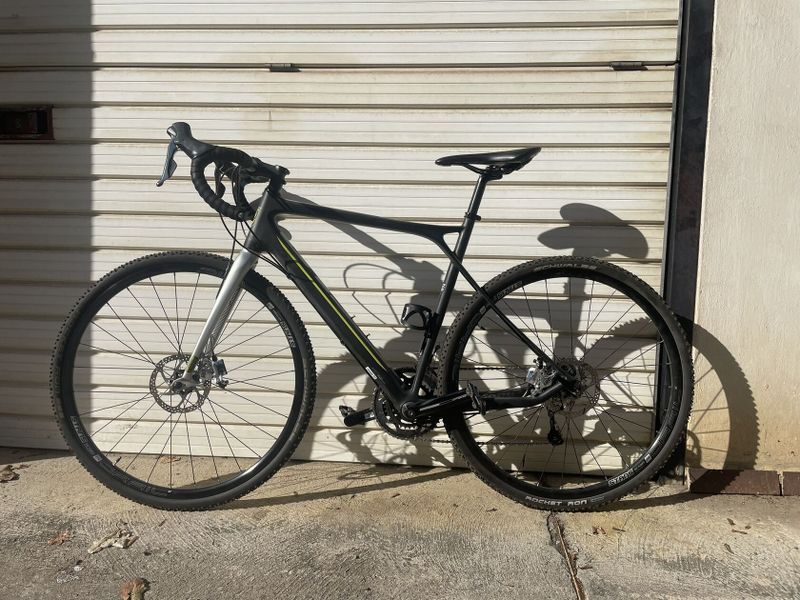 GT Grade Carbon Elite 55cm (výška jezdce 182cm)