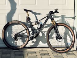 Orbeua OIZ M TEAM AXS LIMITED OMX