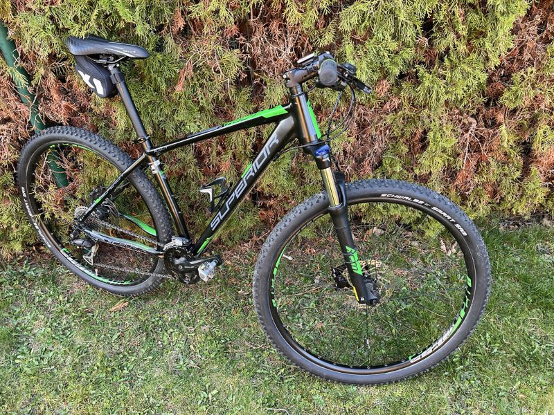 SUPERIOR XC 809 