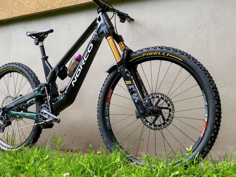 Norco range C1 - GX T-Type AXS - FOX 38 - MAGURA GUSTAV PRO - DT SWISS