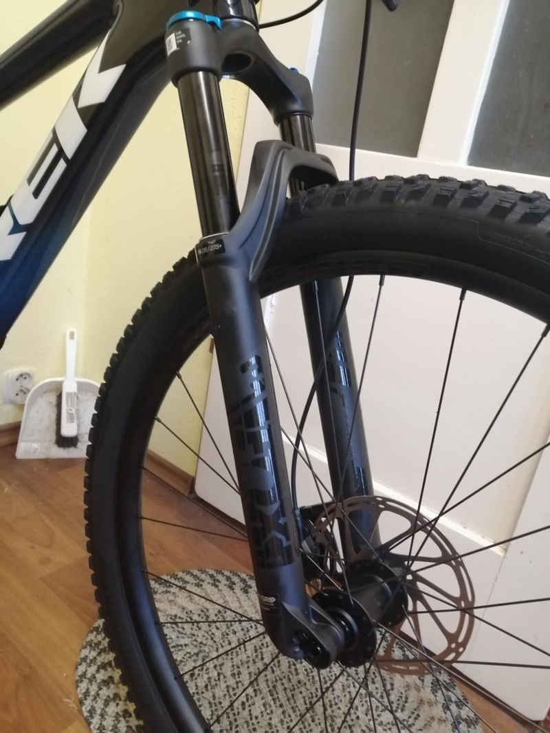 Trek Top Fuel 9.7 2022 "M"