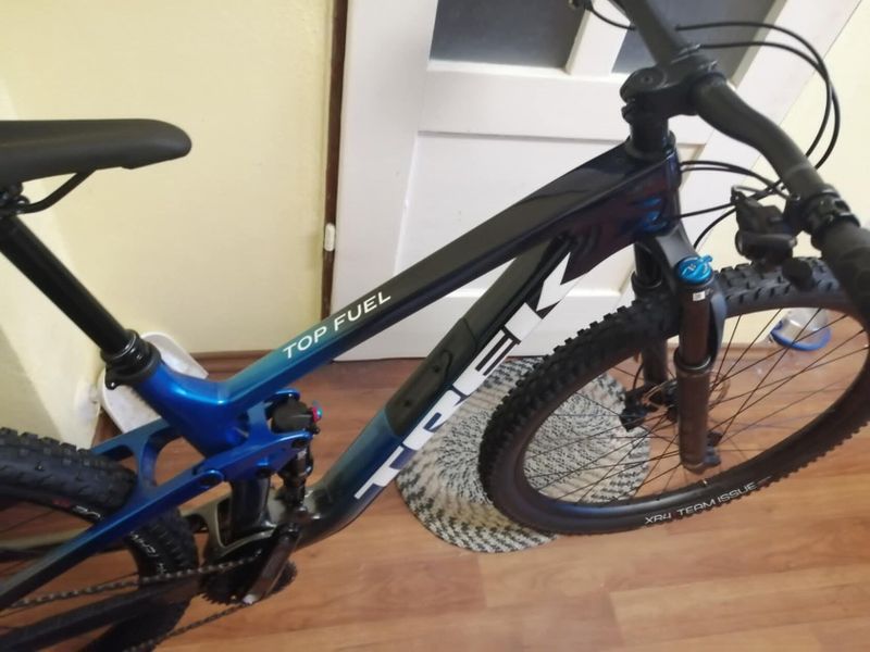 Trek Top Fuel 9.7 2022 "M"
