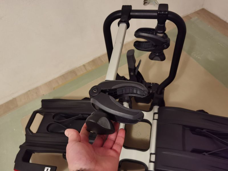 Thule 933 EasyFold XT