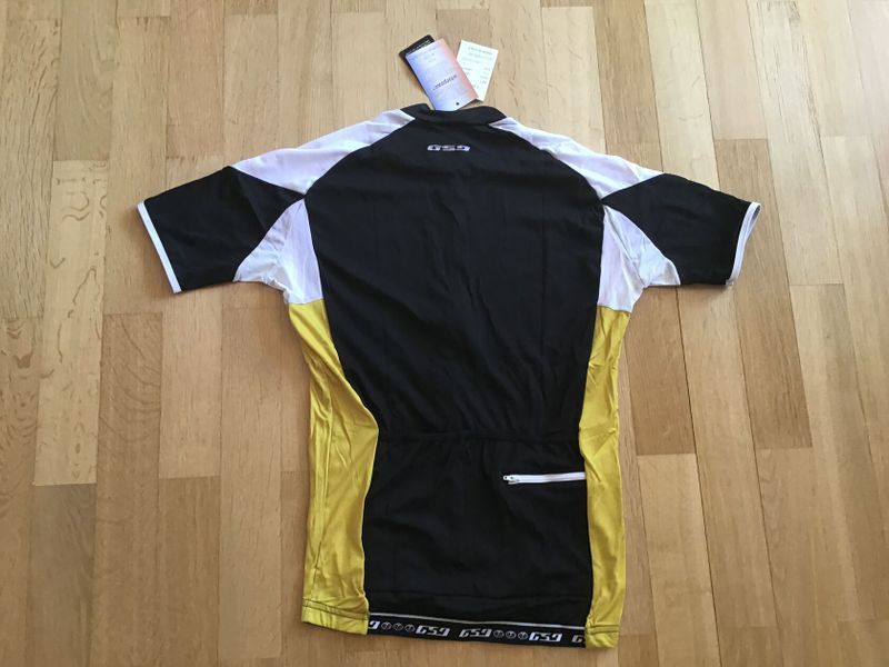Dres Giessegi Vuelta žlutý